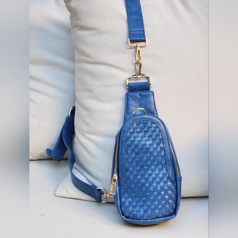 Pretty Simple Women's Waverly Navy Woven Vegan Leather Sling Crossbody Bag - Picture 3 of 8